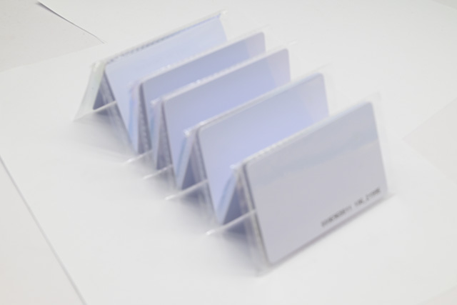 小区门禁卡用什么芯片的较量好？？？