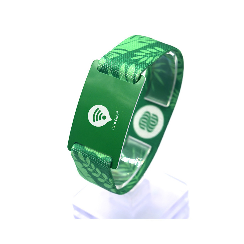 老街-腾龙娱乐公司l5559858555客服司理电话微信
2