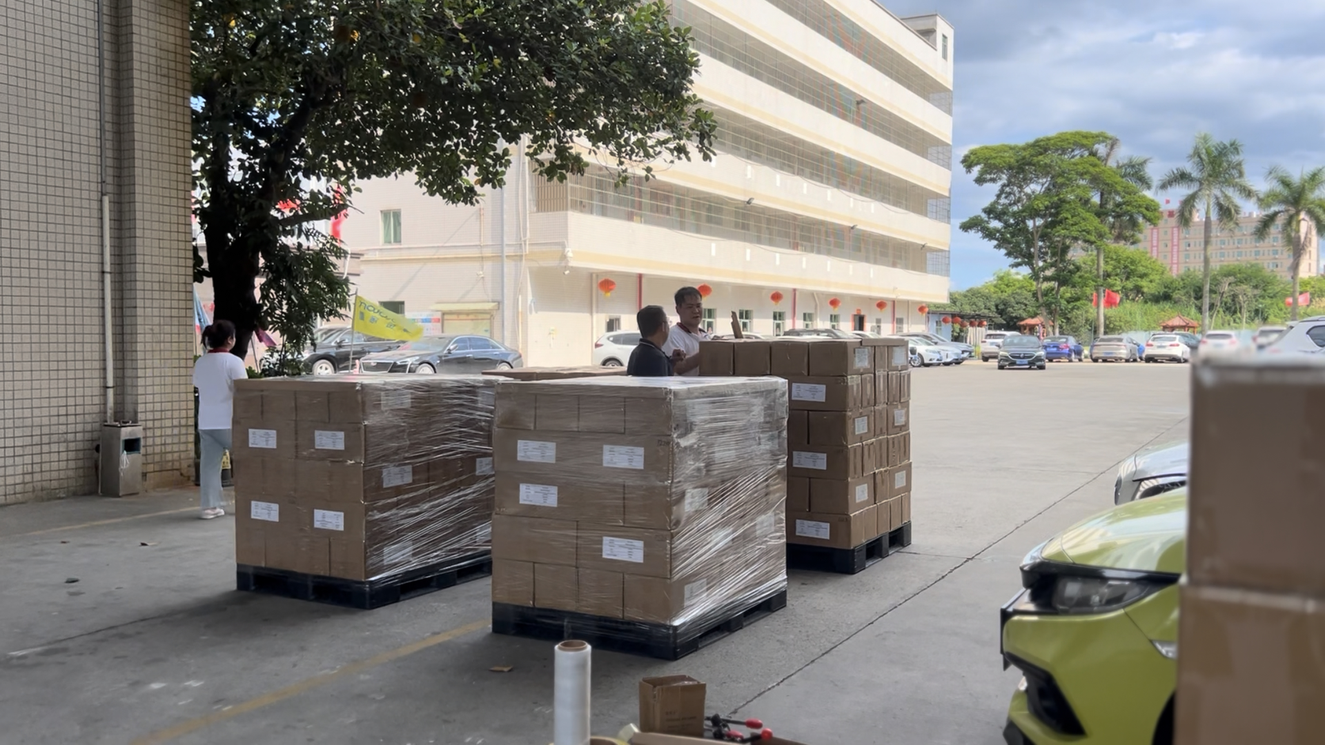 壹定发集团深圳宁夏两大生产基地七大工厂618赢来爆发式增添