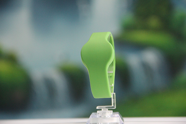 ic腕带应该怎样选择它的硬度？？