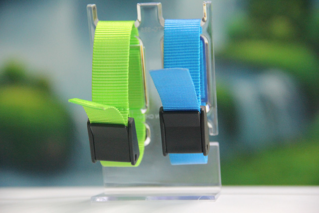 识别iphoneid硅胶腕带保；；；；；ぬ字柿康母岩