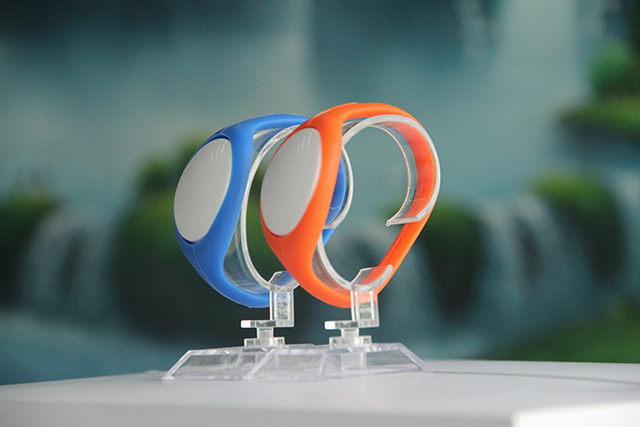 金融松紧腕带怎样申请？？？要注重什么细节？？？