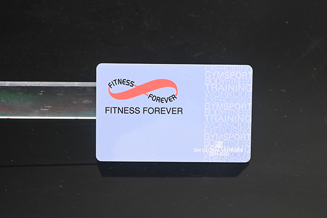 金属卡的制作和pvc卡的制作有什么区别呢？？？