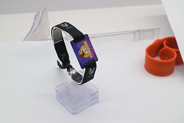 家用电器的客户钥匙扣卡制作哪家强呢？？？？？